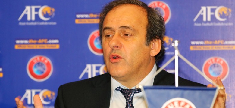 Katar kupił mundial w 2022 roku? Sarkozy i Platini zamieszani w aferę