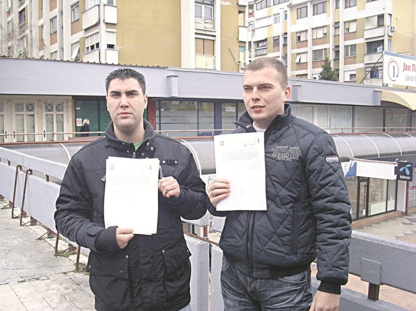 Aleksandar Đenić i Nemanja Ćirović kažu da su njihove žene veoma uplašene i da će pokušati da pravdu do kraja isteraju na sudu