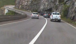 Ovako preticanje za zabranjeno