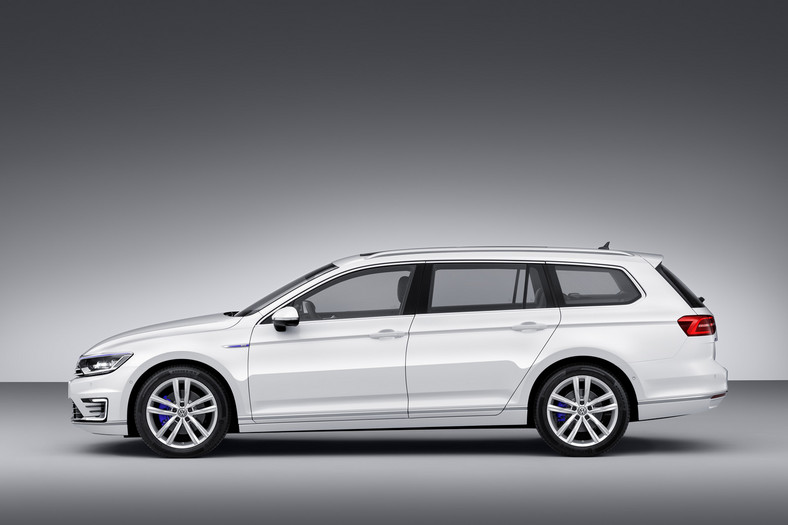 Paryż 2014: Volkswagen Passat GTE