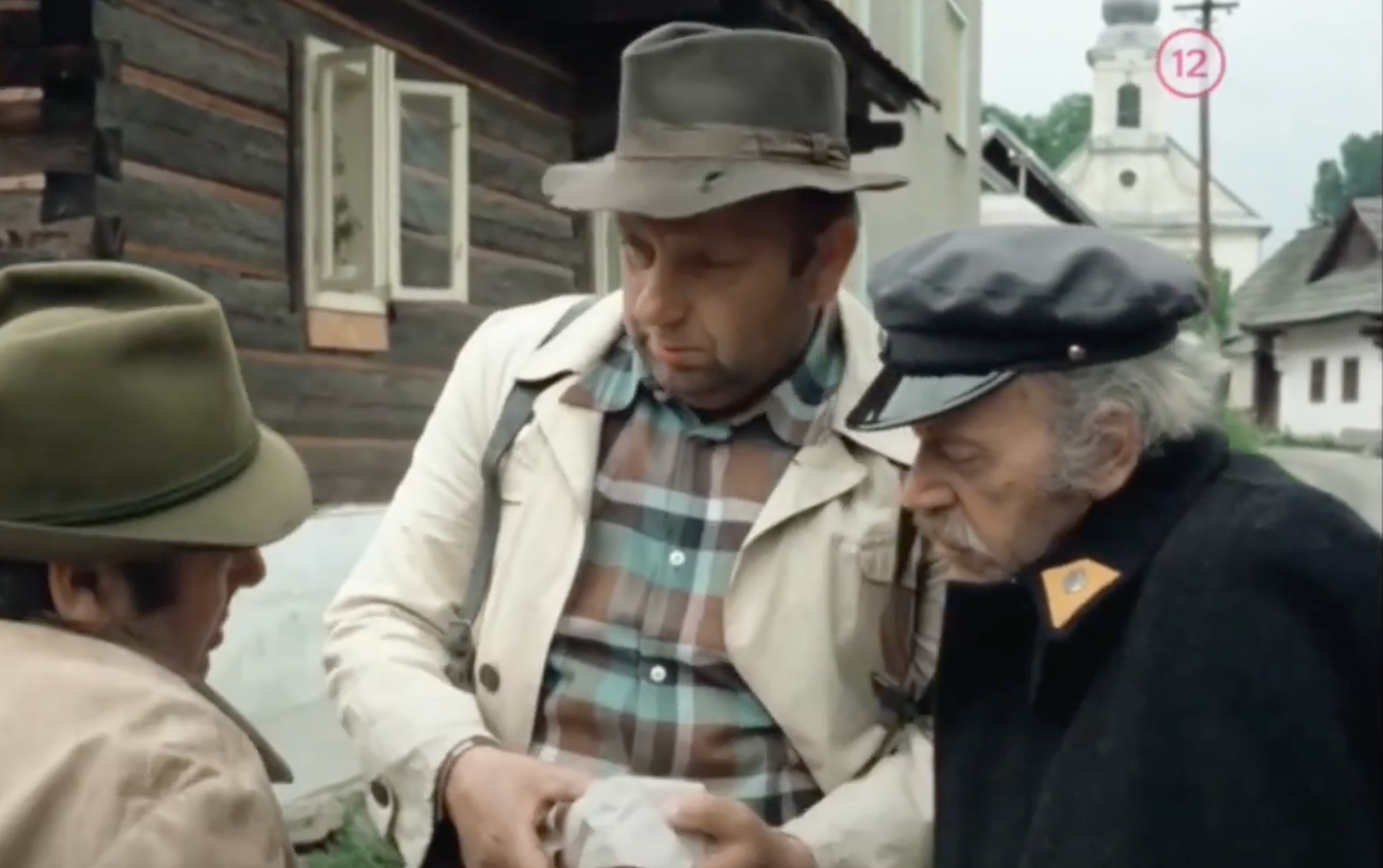 Slovenský herec Anton Šulík st. vo filme Nevera po slovensky 2. 