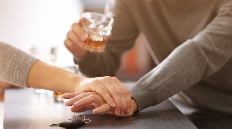 Figyeljünk egymásra is, ha valakin látjuk, hogy ittas, nem engedjük vezetni Fotó: Shutterstock 