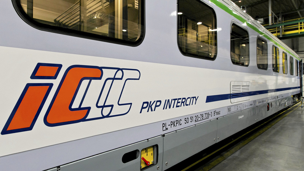 PKP Intercity obniża ceny biletów. Część podróżnych może liczyć na zwrot