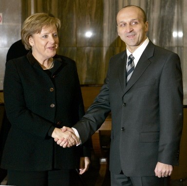 POLAND-GERMANY-MERKEL-MARCINKIEWICZ