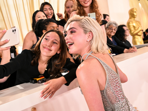 Florence Pugh extrém pucérruhája ellopta a 2024-es Oscar-gála műsorát