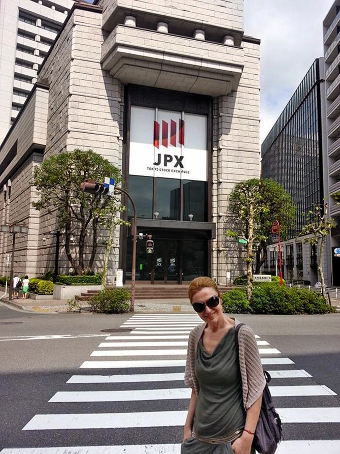 Ispred japanske berze u Tokiju, septembar 2014.
