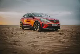 Jeździliśmy nowym Renault Megane E-Tech. Tak, jest elektryczne!