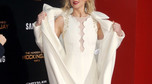 Kobieca Jennifer Lawrence na premierze "Igrzyska Śmierci. Kosogłos cz. 2" w Los Angeles