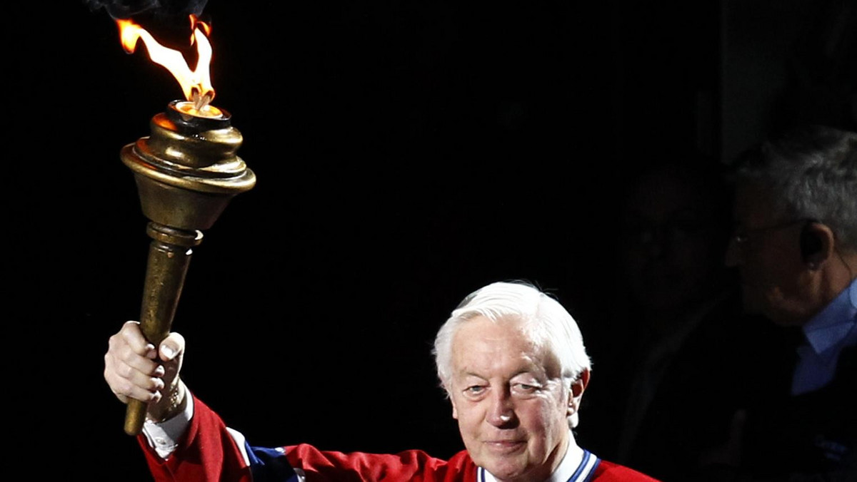 79-letni Jean Beliveau, legendarny hokeista i członek zespołu Montreal Canadiens będzie musiał poddać się zabiegowi chirurgicznemu w przyszłym tygodniu. Poinformowały o tym władze klubu z Montrealu.