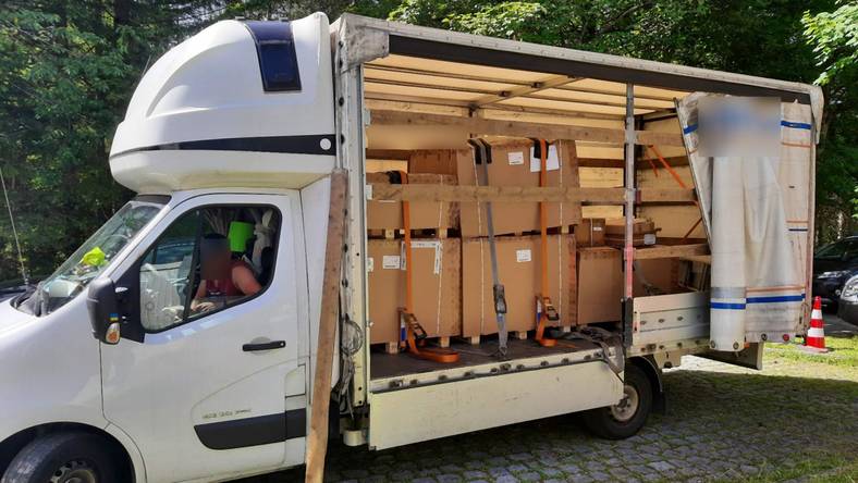 Bus pełen broni zatrzymany w Niemczech. Miał polskie tablice