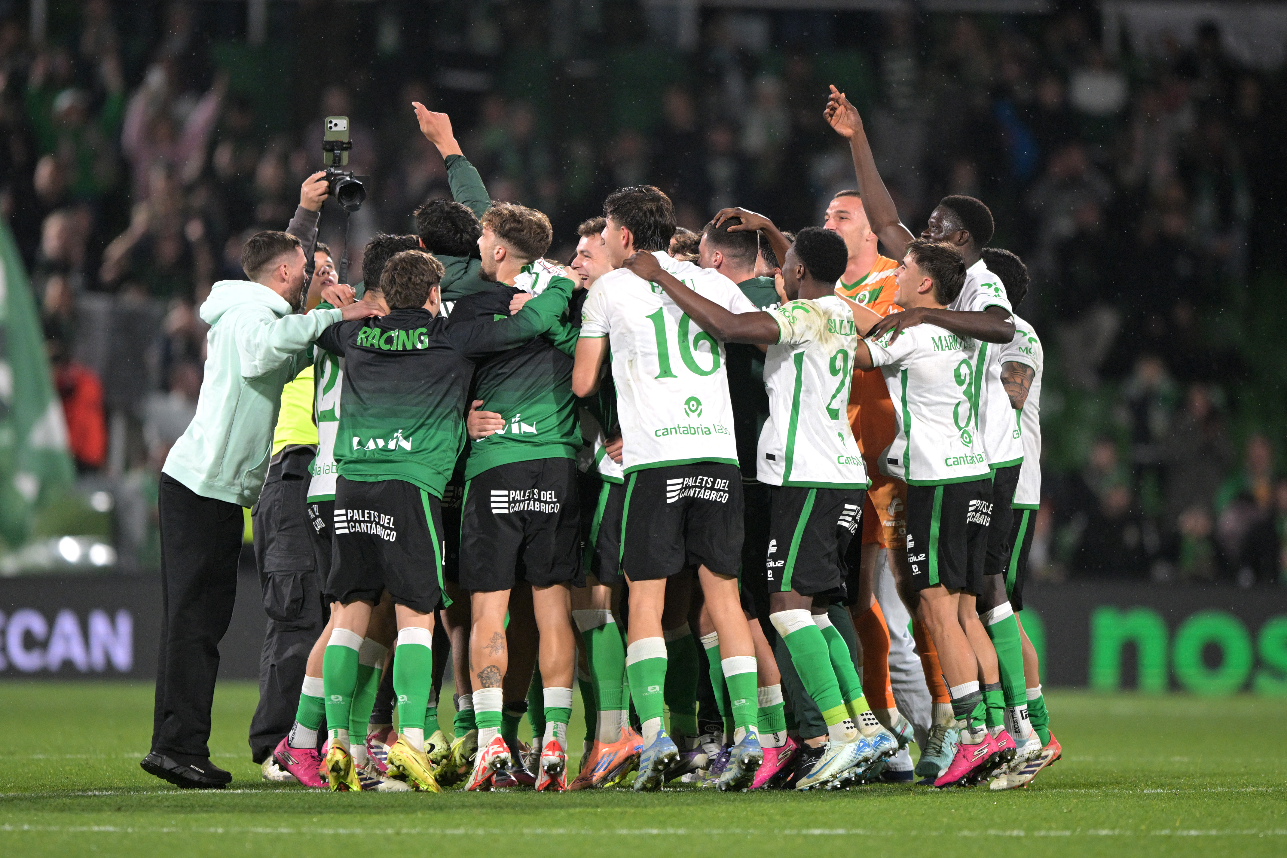 Por primera vez: los 4 equipos de la Supercopa contra rivales de Segunda