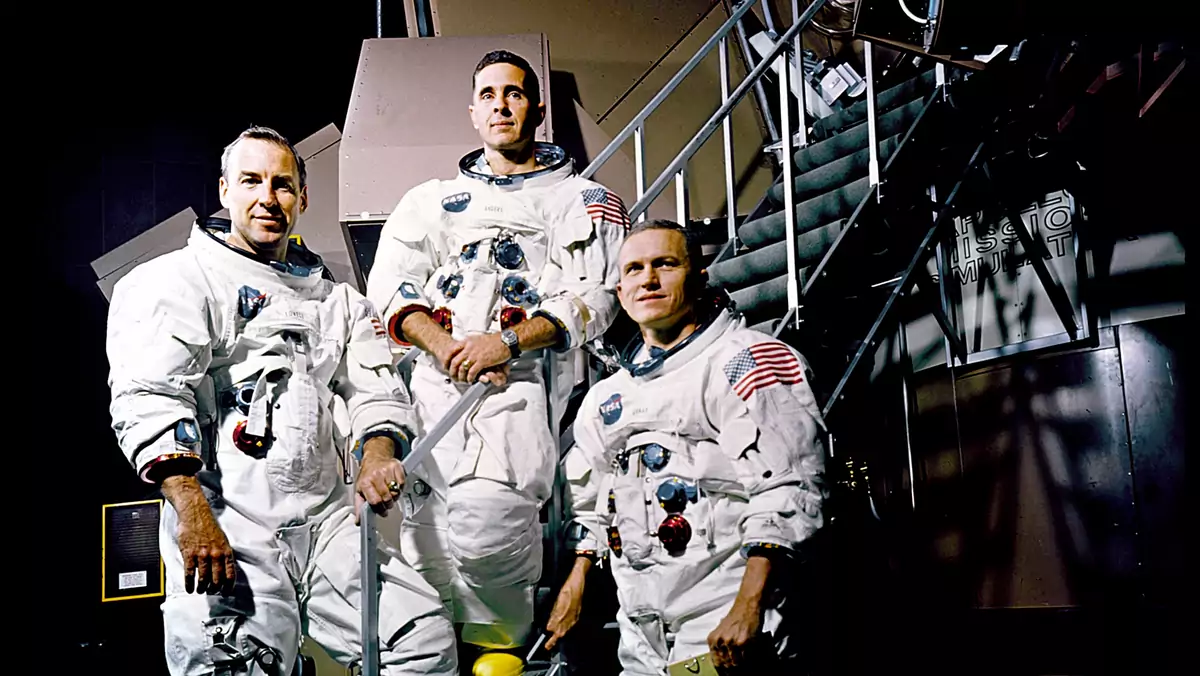 Misja Apollo 8