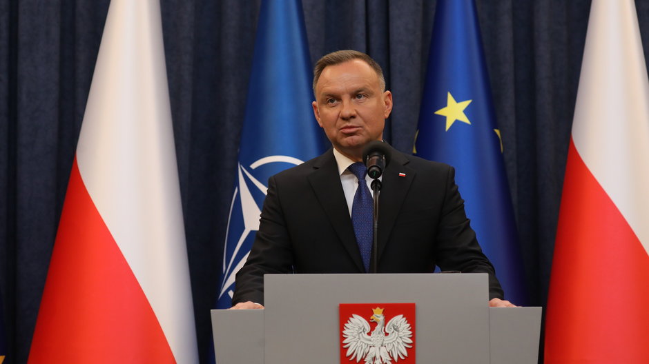 29 maja 2023 r., prezydent Andrzej Duda ogłasza, że podpisze kontrowersyjną ustawę zwaną lex Tusk