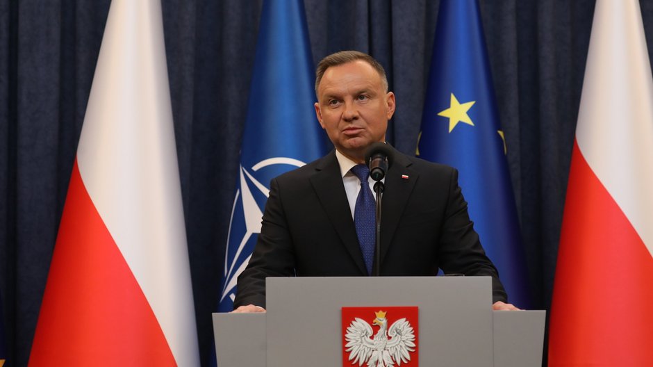 29 maja 2023 r., prezydent Andrzej Duda ogłasza, że podpisze kontrowersyjną ustawę zwaną lex Tusk