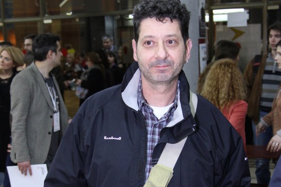 PROKLETSTVO GLUMACA IZ GENERACIJE '86 Tri glumca su nas prerano napustila, a njihov kolega ima na ivici suza komentarisao sve: "Kao da smo ukleti"