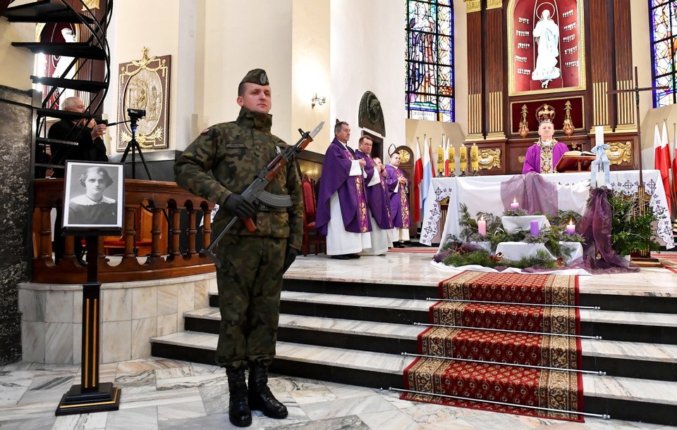 Uroczystości upamiętniające sanitariuszkę wojny polsko-bolszewickiej Teresę Grodzińską