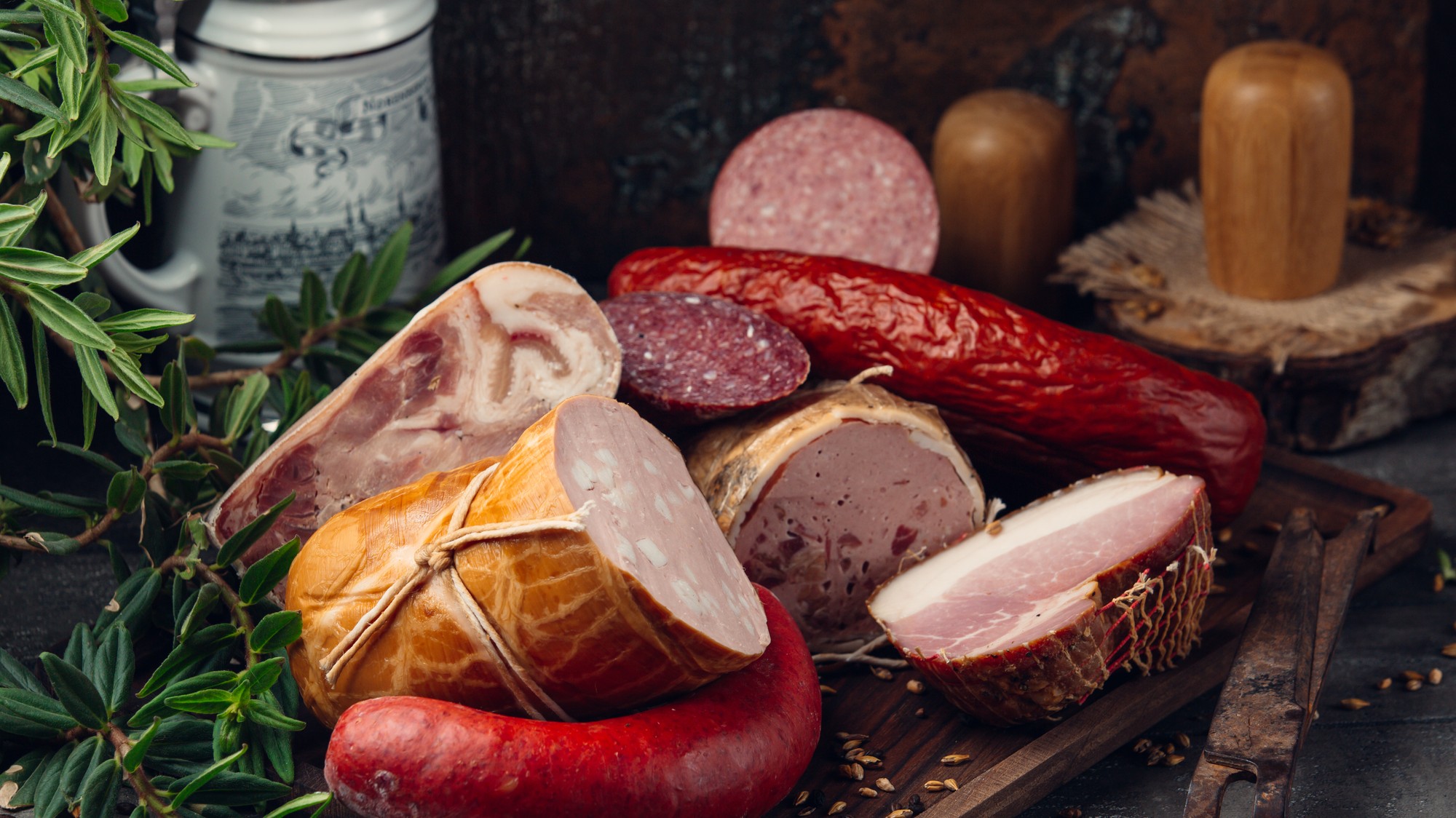 Údeniny a sladené nápoje by ste mali konzumovať naozaj len výnimočne.