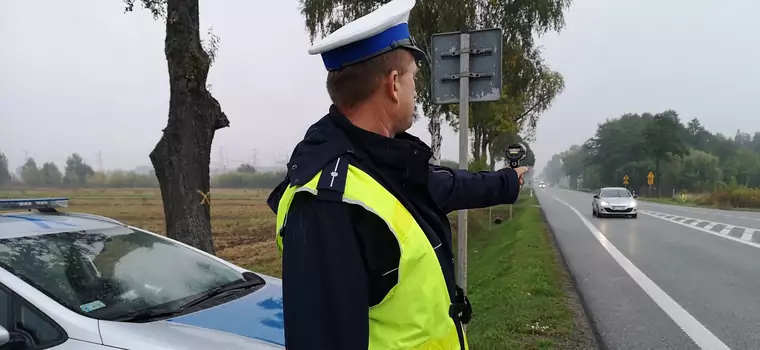 Policjanci już wyjechali na drogi. Wzmożone kontrole przez cztery dni