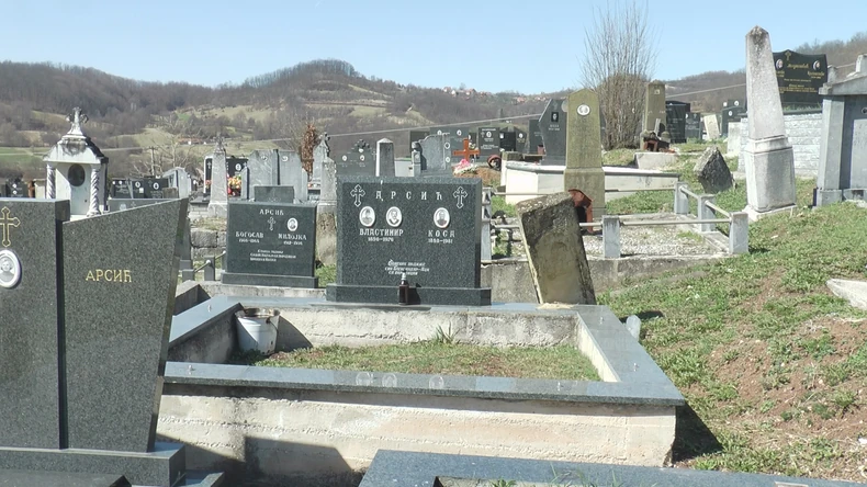 Grobno mesto Arsića