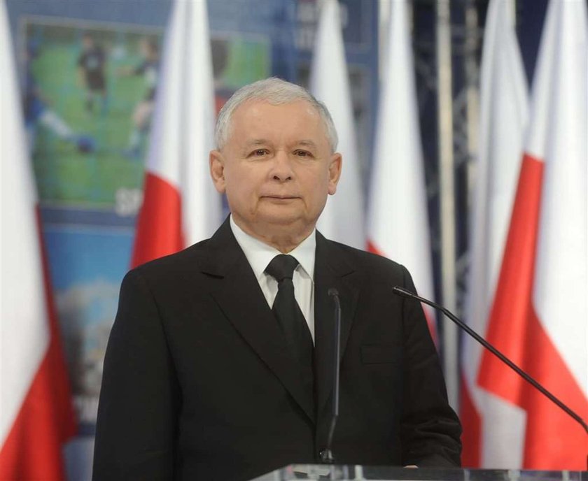 Palikot jak Kaczyński. Też werbuje ludzi