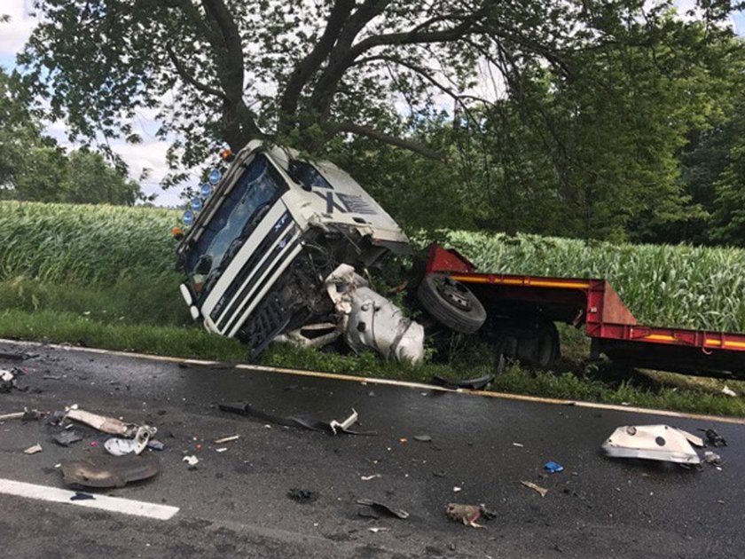 Śmiertelny wypadek na prostej drodze. Zginął 34-latek