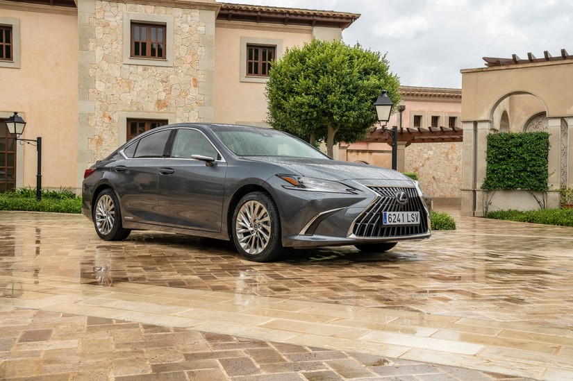 lexus ES 300h