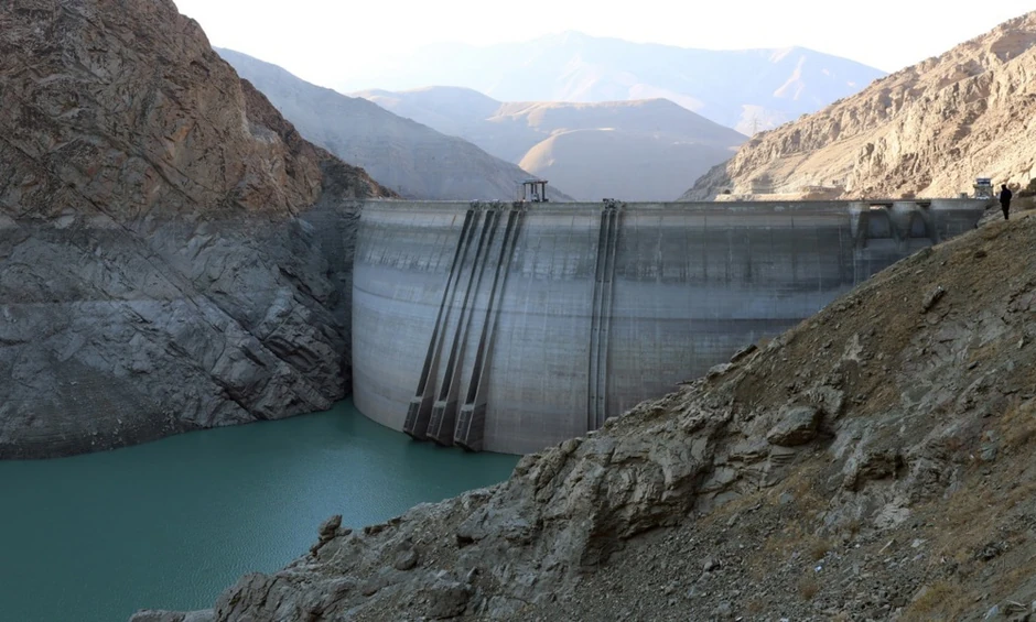 Brana Amir Kabir na severu Irana 10. novembra