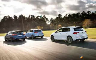 Ford Focus ST, Hyundai i30 N Performance i Volkswagen Golf GTI na Contidromie