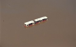 Serial Netfliksa o powodzi tysiąclecia we Wrocławiu. Kiedy premiera "Wielkiej wody"? ZWIASTUN