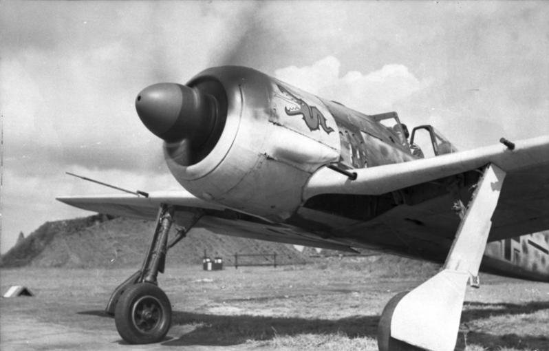 Niemiecki samolot myśliwski Focke-Wulf Fw 190A.