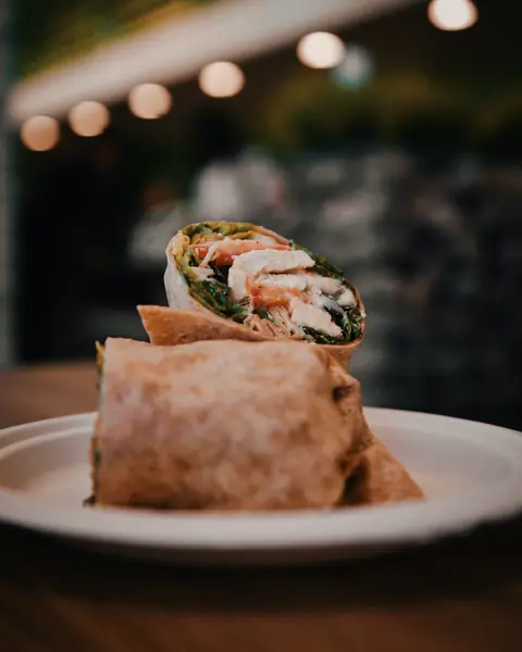 Burrito / levi-ventura-PpnLboz Xho-unsplash