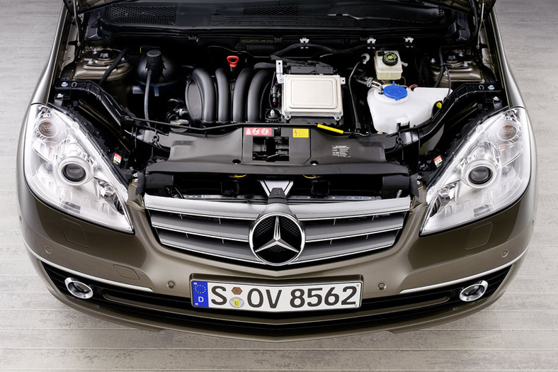 Mercedes-Benz: nowa A-Klasa będzie produkowana na Węgrzech