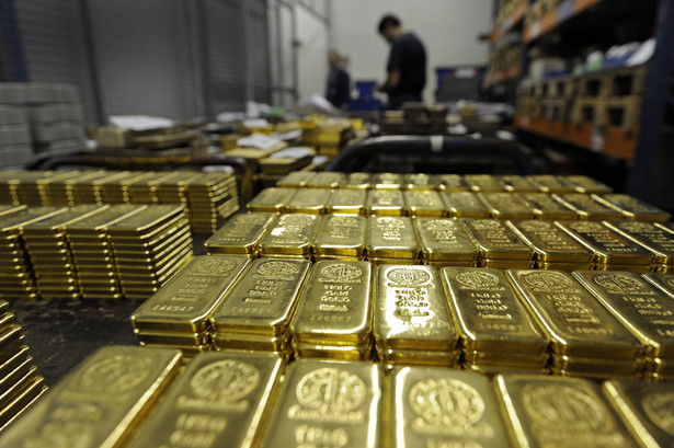 Produkcja sztabek złota w Szwajcarii