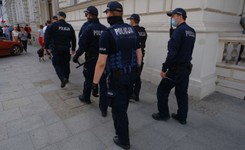 KGP zrobi wielkie zakupy. Nowy sprzęt zostanie wykorzystany przy protestach