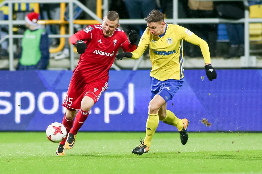 Pilka nozna. Ekstraklasa. Arka Gdynia - Gornik Zabrze. 12.12.2017