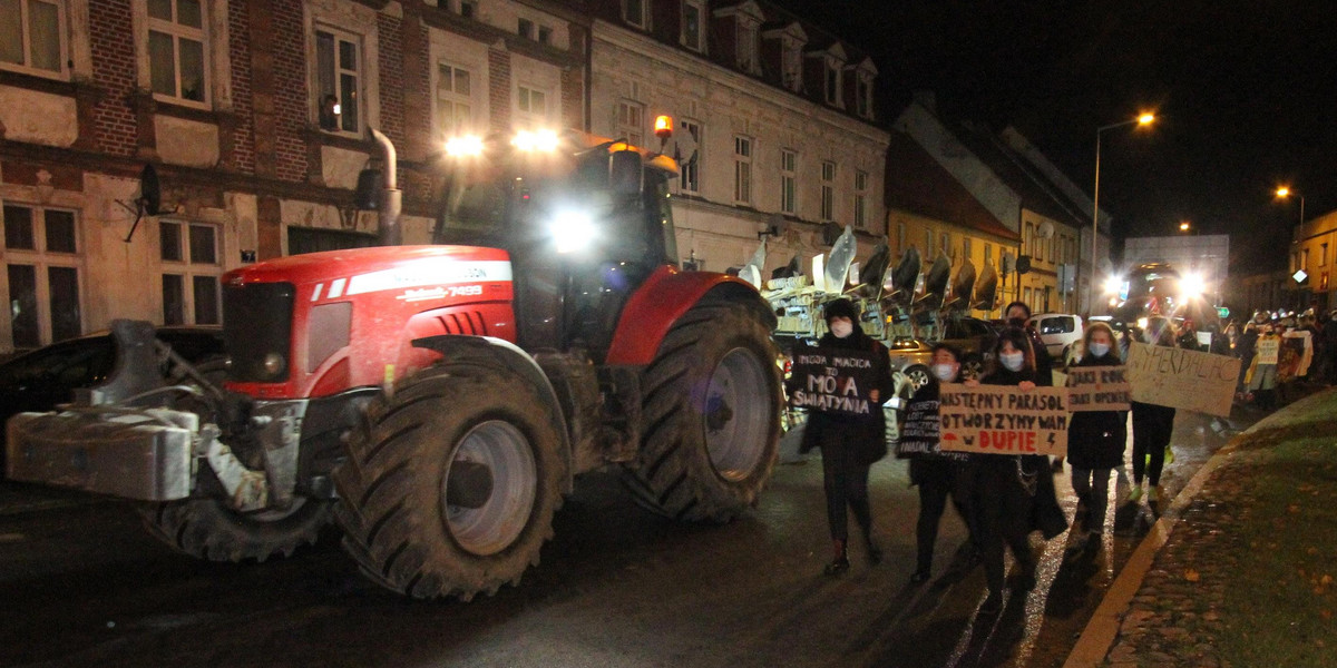 Rolnicy przyjechali na manifestację w Czaplinku