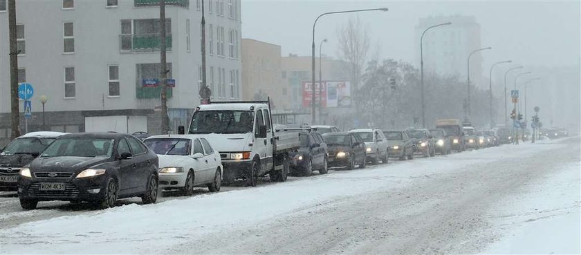 Zima sparaliżowała Polskę w środku... zimy! ZDJĘCIA 