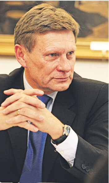 Leszek Balcerowicz, pełniąc funkcję wicepremiera, wprowadził w Polsce PIT Fot. Wojciech Górski