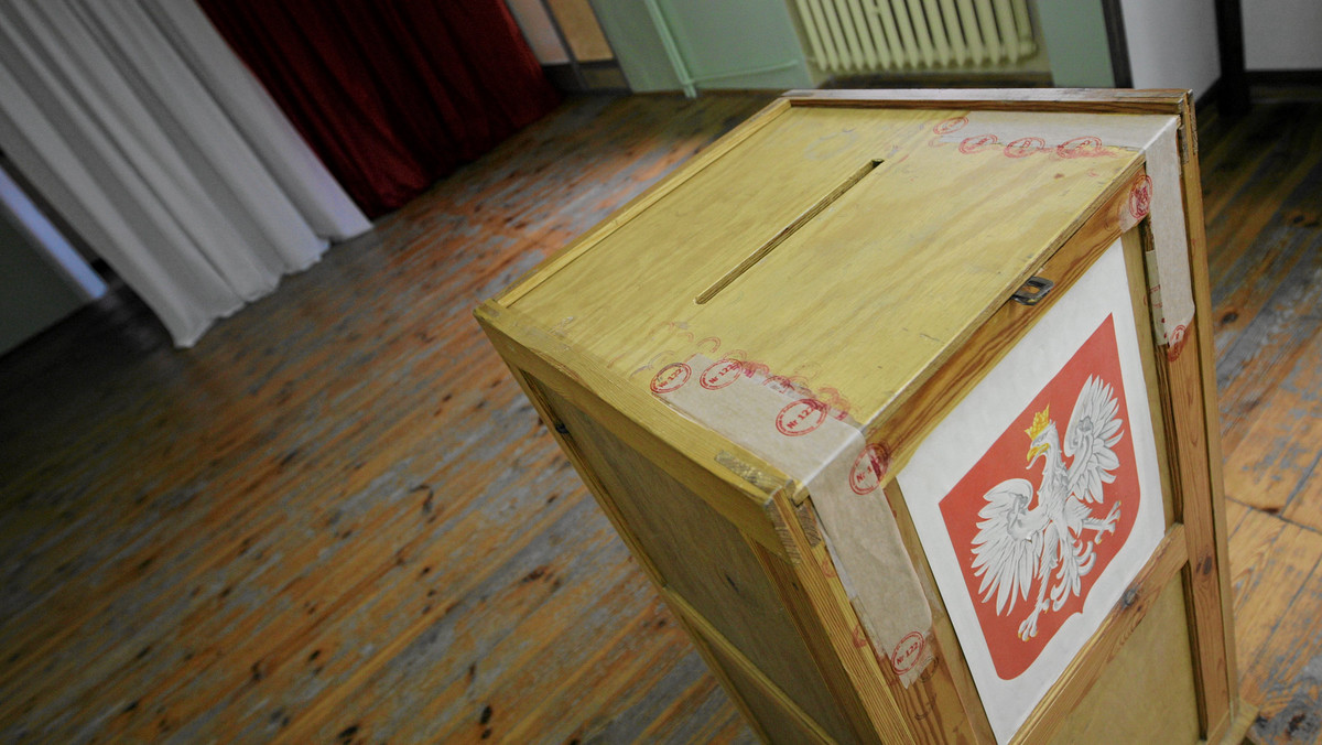 W podwrocławskiej gminie Żórawina w niedzielę odbędzie się referendum, w którym mieszkańcy będą głosować w sprawie odwołania wszystkich gminnych władz. Inicjatywa referendalna wzięła się m.in. z powodu kontrowersyjnej inwestycji w fermę norek.