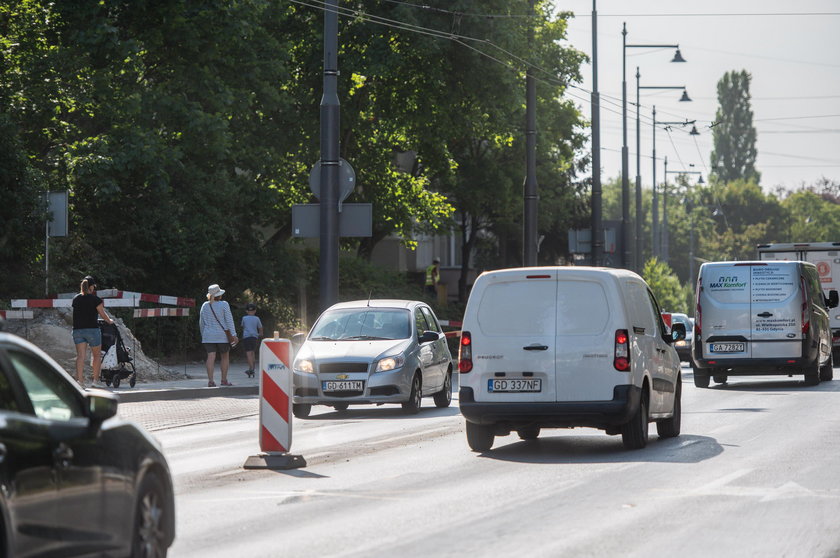 Uwaga kierowcy, w Sopocie i Gdyni spore utrudnienia w ruchu