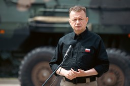 Rzecznik rządu: Nie pozwolimy na odwołanie szefa MON w sytuacji, gdy za naszą wschodnią granicą toczy się wojna