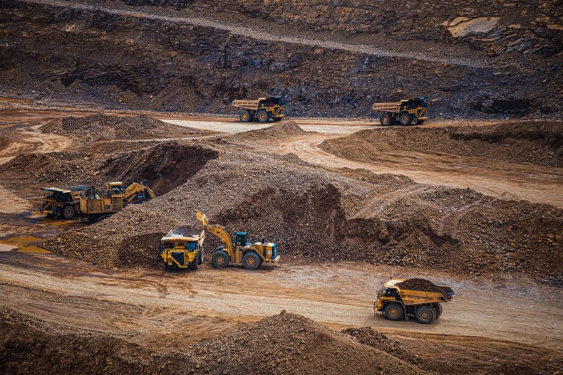 Junta-led Burkina Faso deepens Russia ties with new gold mining deal