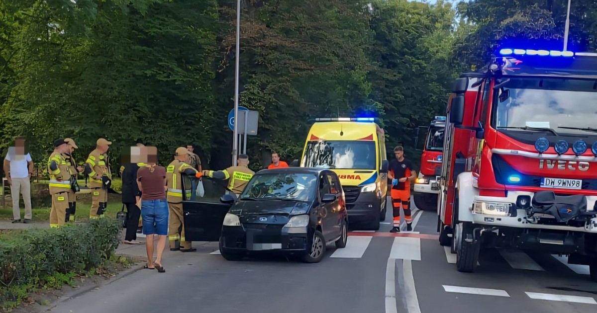 Trzy dziewczynki przechodziły przez pasy, kierowca się nie zatrzymał. Nowe fakty