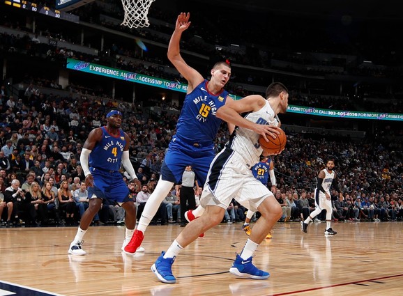 Nikola Jokić i Nikola Vučević