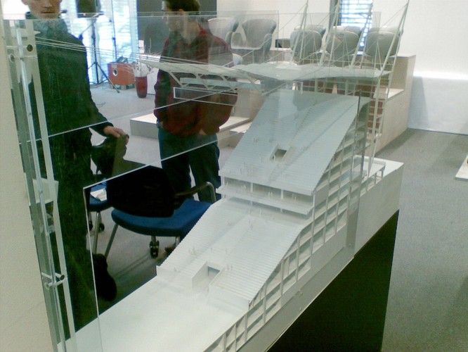 Przekrój przez trybuny stadionu od strony Parku Skaryszewskiego