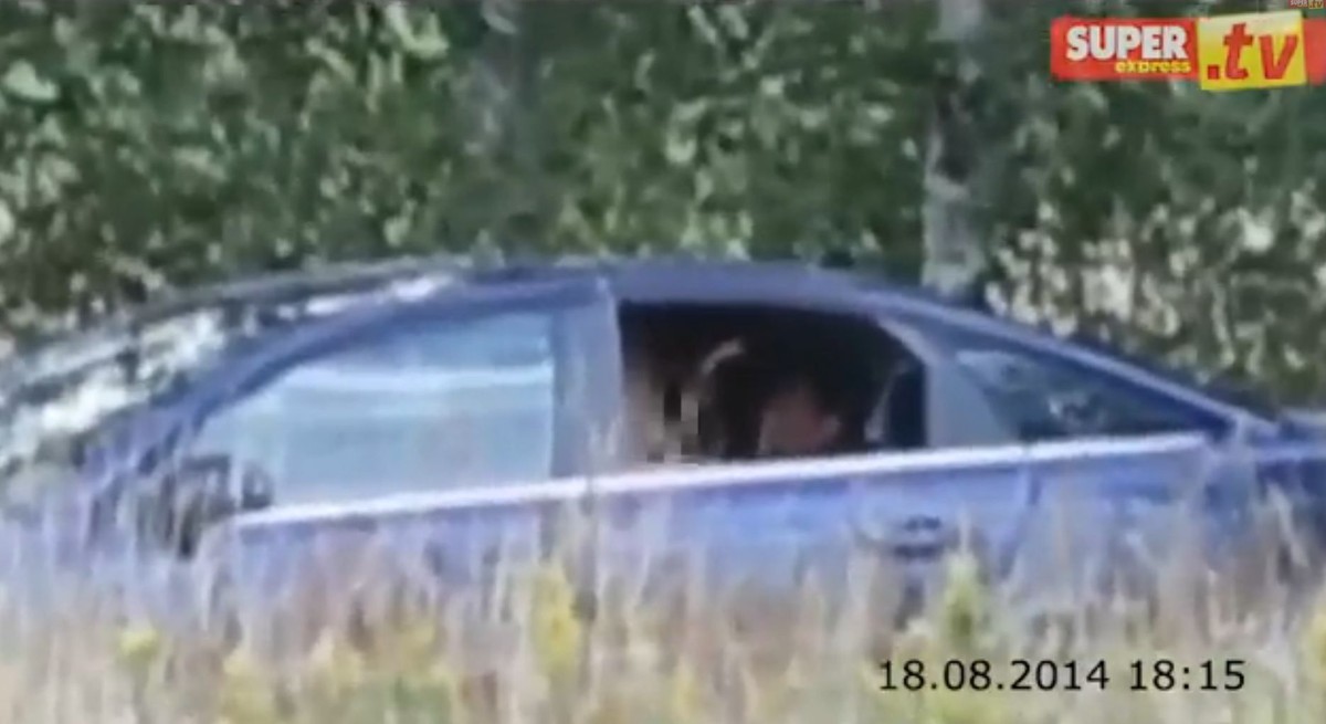 Stopklatka z filmu z igraszkami burmistrza