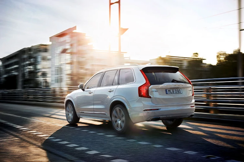 Volvo XC90 T8