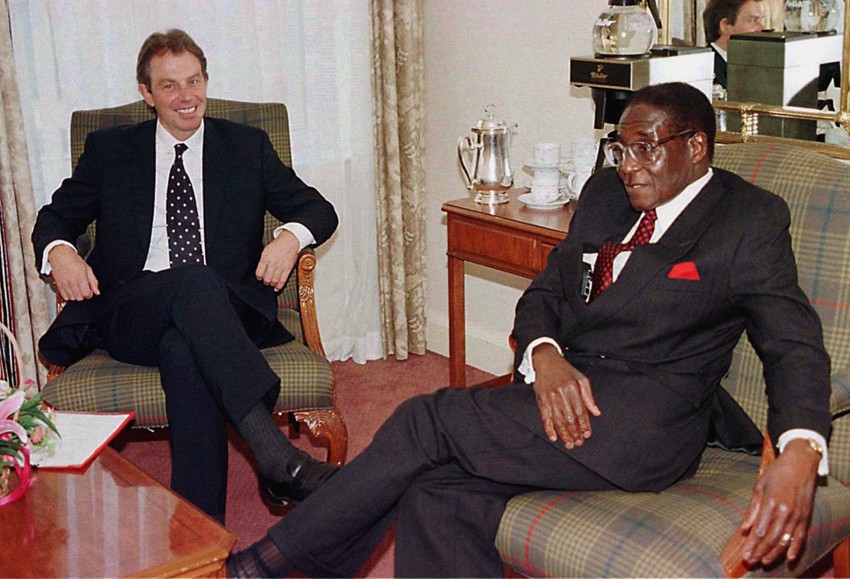 Robert Mugabe i Toni Bler