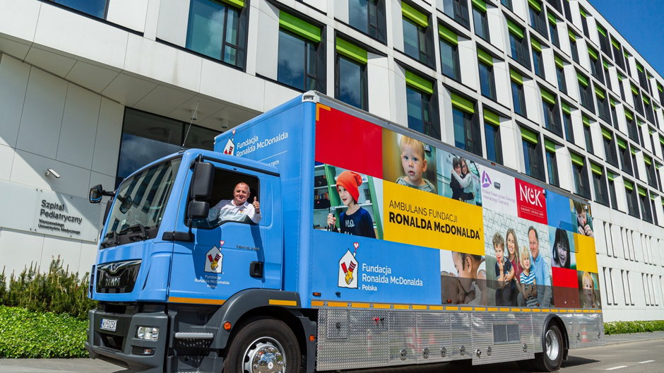 Tego samochodu szukajcie na początku czerwca w Tykocinie, Kleosinie, Zabłudowie [fot. Fundacja Ronalda McDonalda]