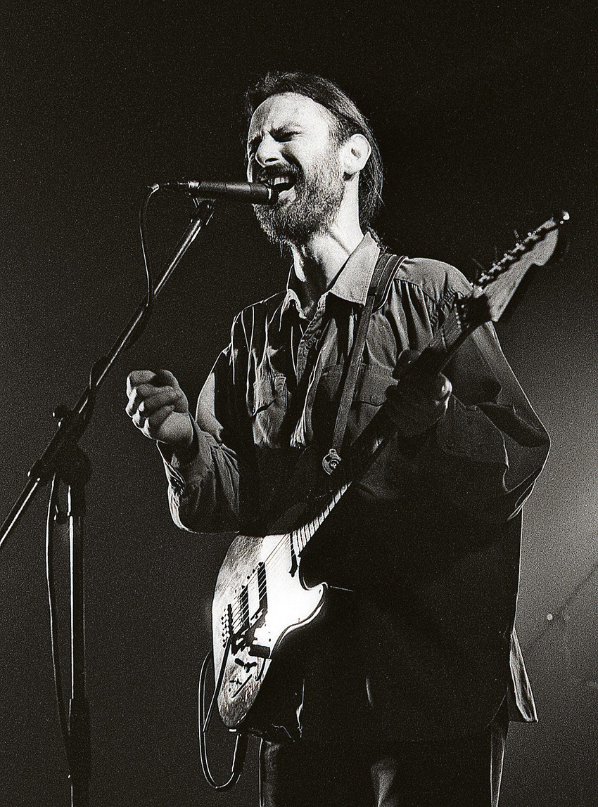 „A gde se to ne otima za vlast?! Dok jednom ne smrkne, drugome ne sviće, znači borba neprestana, a gde je borba, tu je i neki red“, kaže Džoni